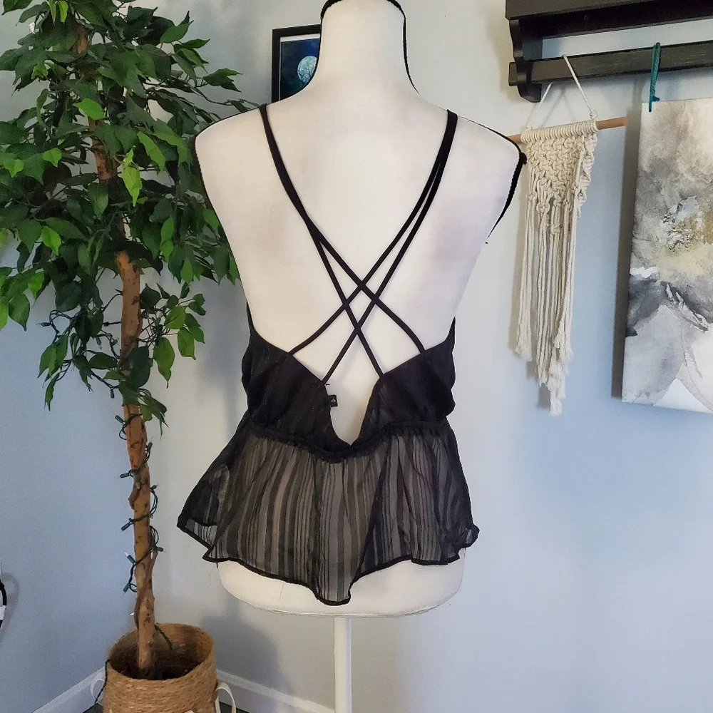 EXPRESS Sheer Strappy Split Front Tie M - Picture 3 of 10